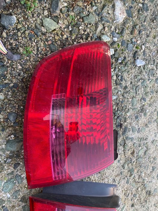 Стоп стопове ауди а6 4ф ц6 комби външни ляв десен