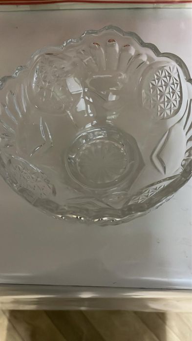 Продам посуду и столовые приборы