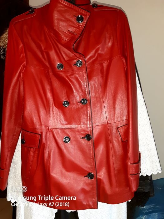 Куртка женская, кожаная.