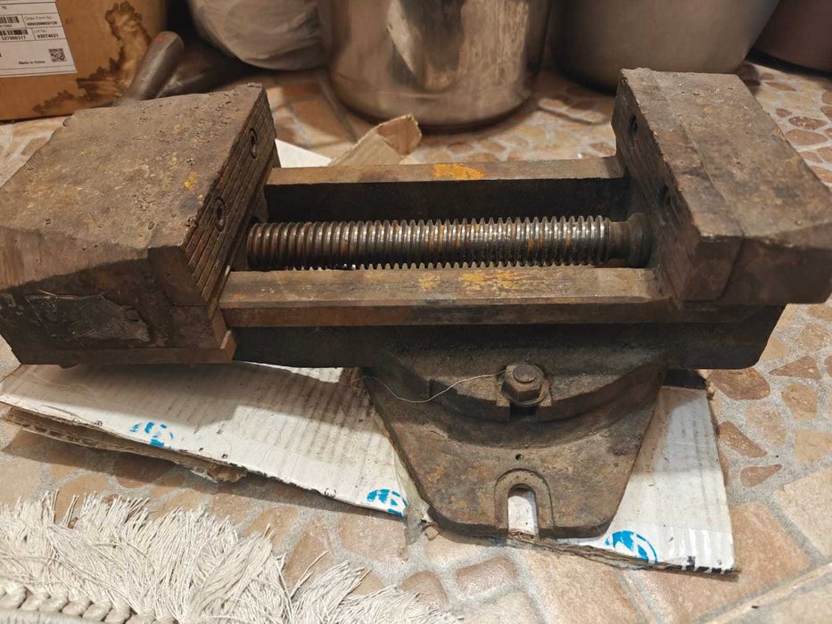 Тиски станочные токарно-фрезерные СССР