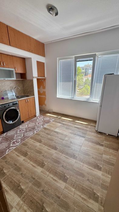 Дава се под наем Двустаен апартамент в Разград, Лудогорие - 77 кв.м за 407.49 € - Снимка #4