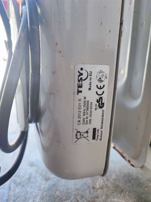 Calorifer electric ulei Tesy 2500W, 12 elementi, 2 trepte, termostat, perfect functional - ca nou!