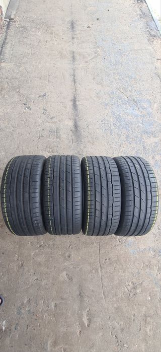 4 anvelope vara Hankook,235/35/19.