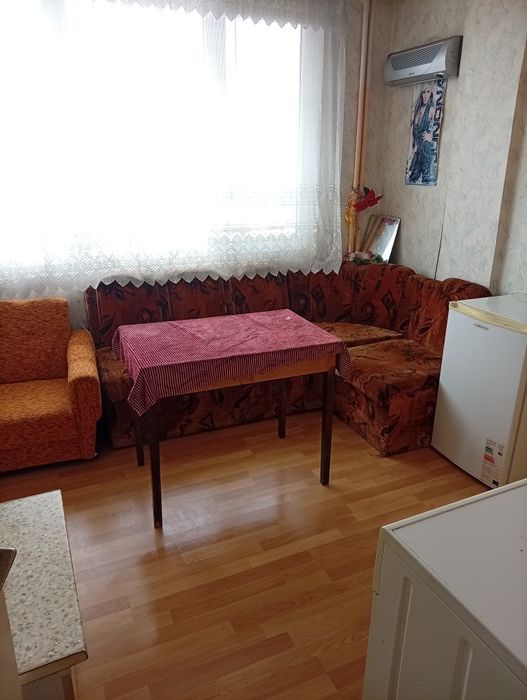 Продавам апартамент