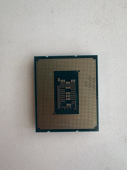 Не рабочий intel core i3-12100f