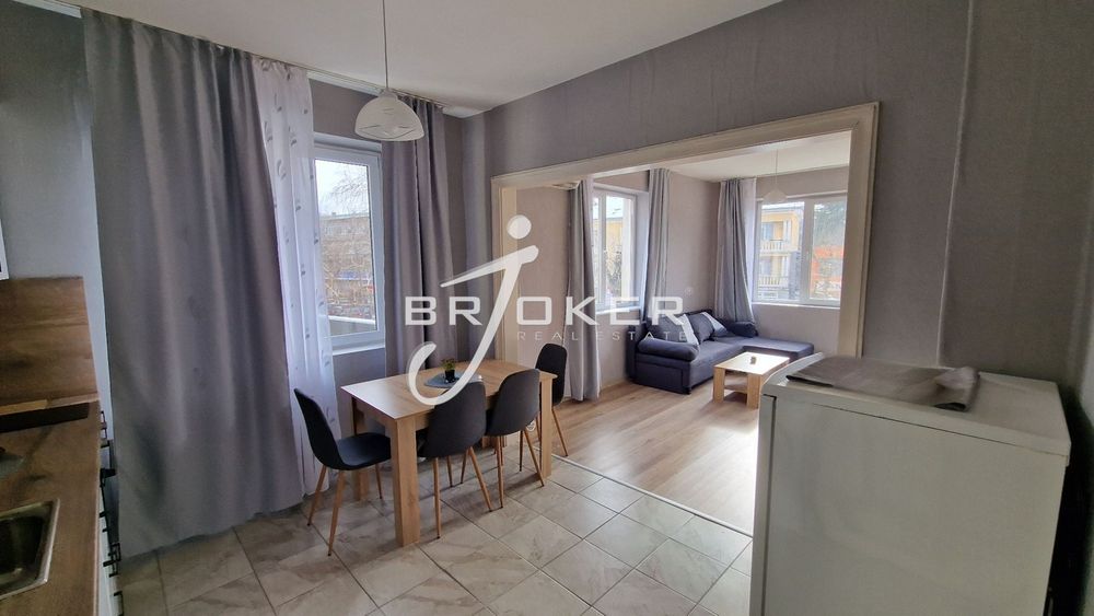 Дава се под наем Тристаен апартамент в Кърджали, Център - 70 кв.м за 280.5 € - Снимка #5