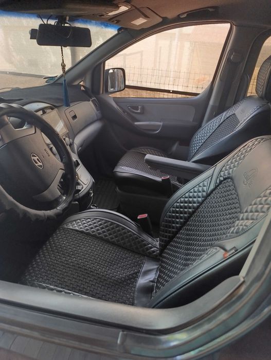 Хундай Старекс машину