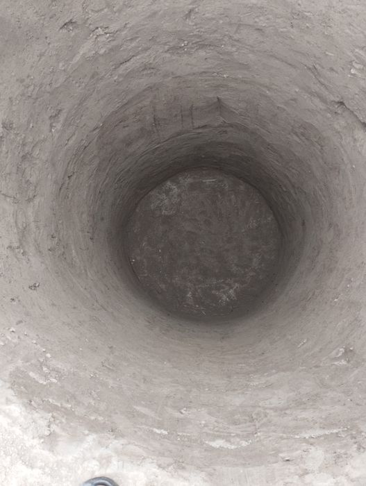 Urachi Tunel qazamiz Urachi ura tiranshiya Padval qaziymiz oʻra