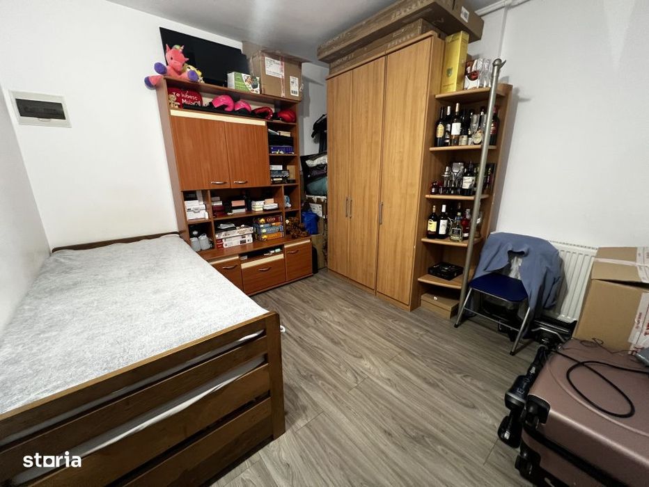Apartament de 3 camere, 57mp utili, garaj, zona Vivo