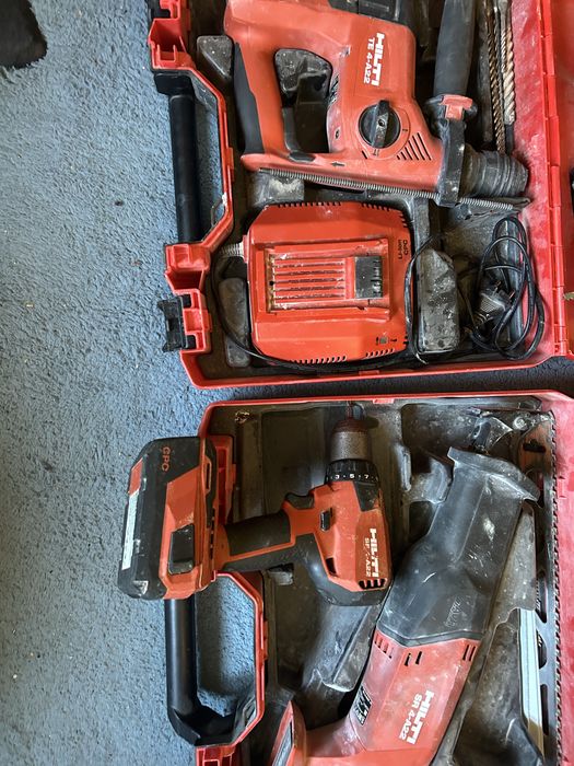Set hilti pe bateri