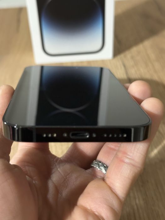 Айфон 14 про в отличном состоянии