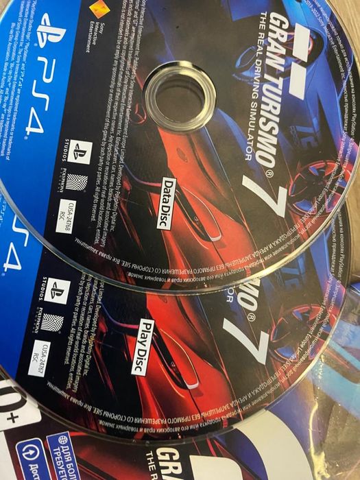 Диск для пс 4 в GRAN TURISMO 7