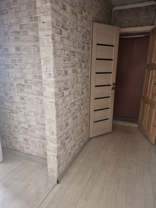 Продается квартира в микрорайоне