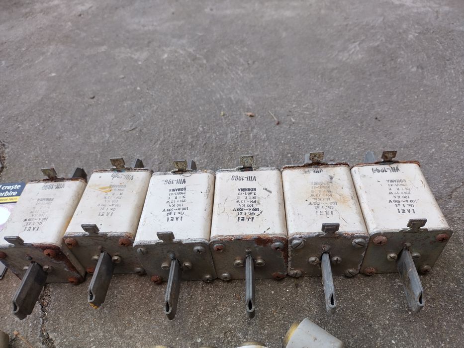 Sigurante electrice industriale vechi