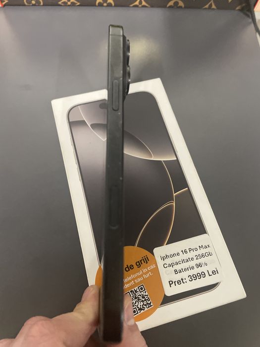 Amanet ozana vinde iPhone 16 pro max 96% baterie