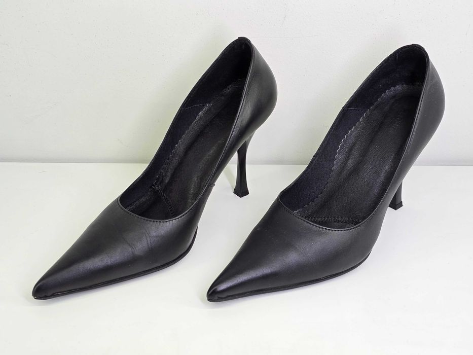 Черни обувки на ток - Естествена кожа
