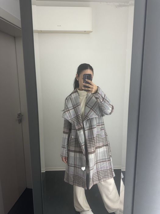 Зимно палто с колан