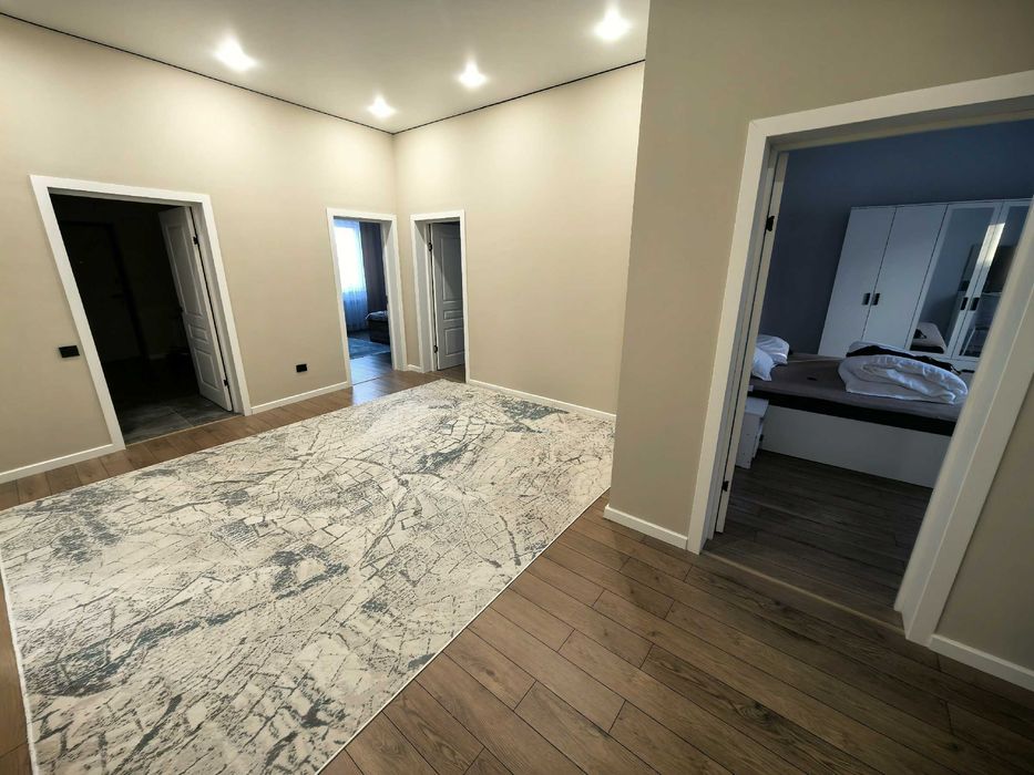 Сдается дом в 20-ом микрорайоне.