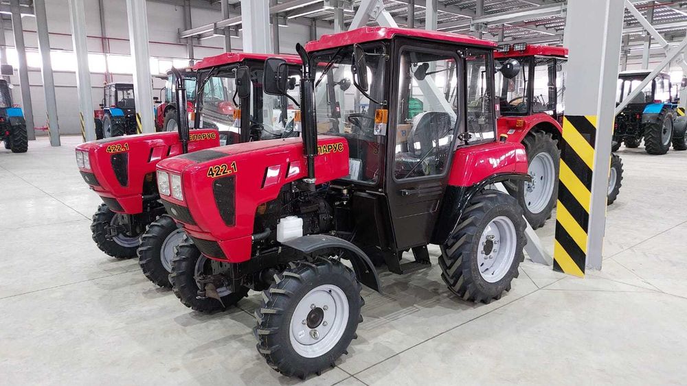 Трактор Беларус 422.1
