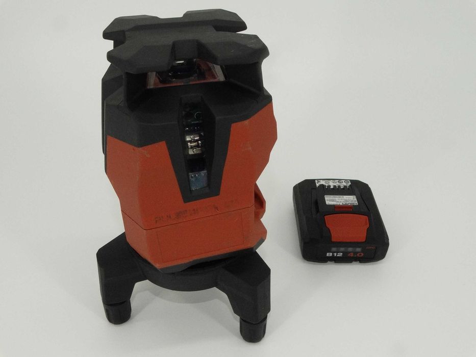 Hilti PM 40 MG + 4.0 Ah - Линеен зелен лазер