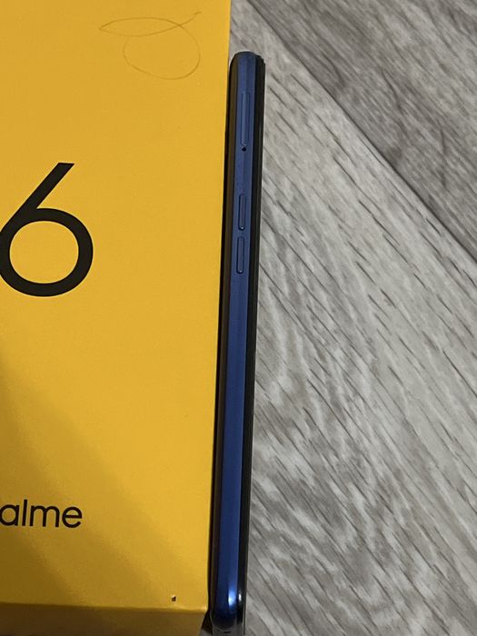 Продается Realme 6