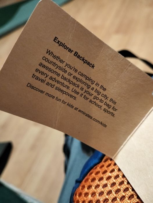 Hanorac Nike Liverpool 13-15 ani și rucsac  Emirates