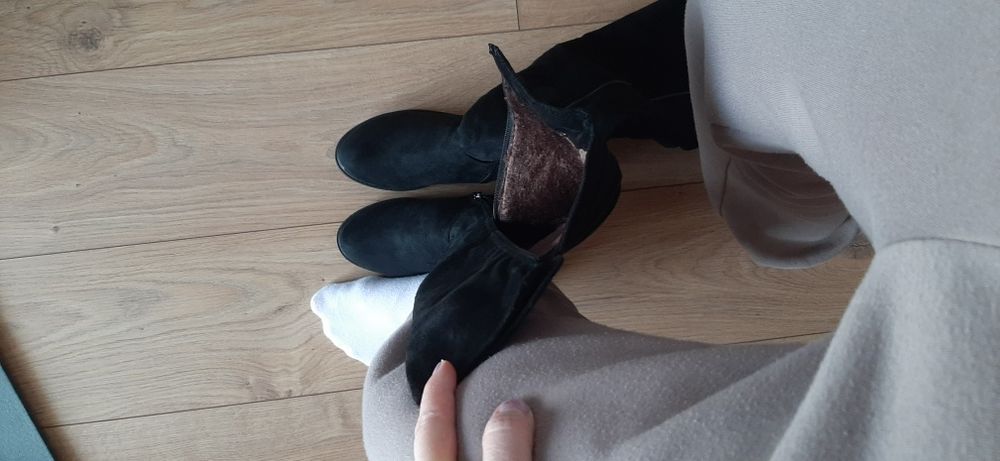 Cizme elegante peste genunchi