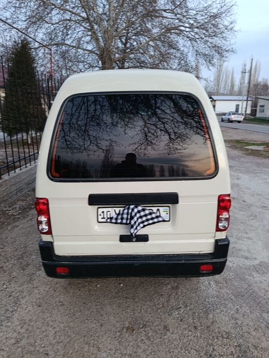 Дамас срочна сотилади