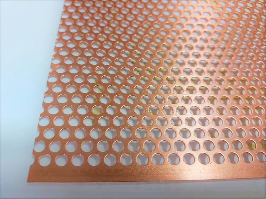 Tabla de cupru perforat