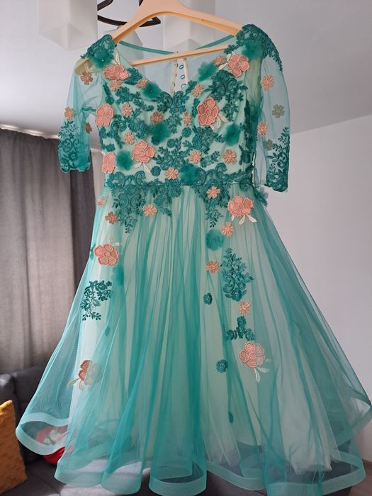 Vând rochie eveniment