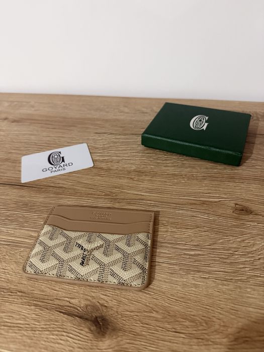 Goyard card holder beige