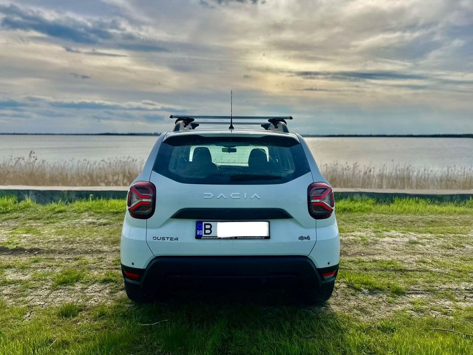 Dacia Duster 4x4 an fabricatie 2023 facelift