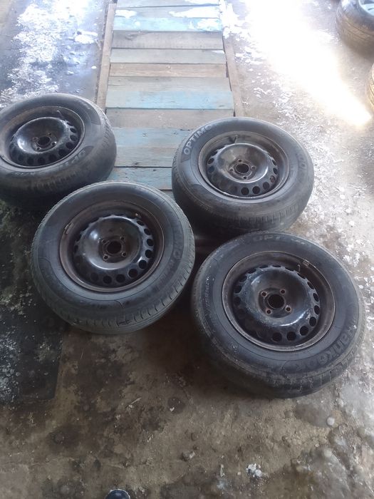 Продам диски с резиной на кобальт