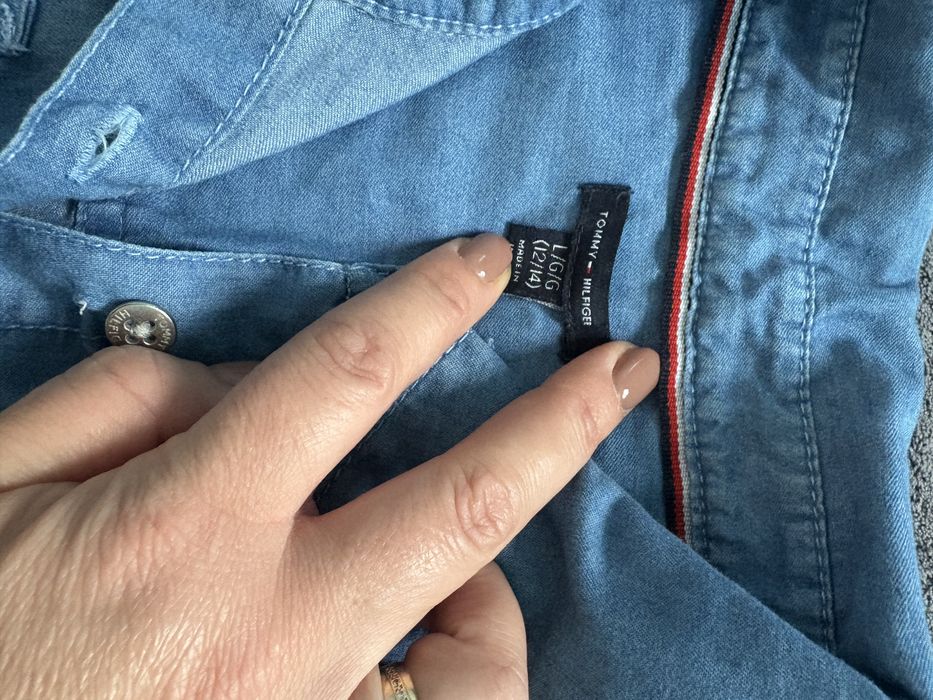 Рокля на Tommy Hillfiger в перфектно състояние