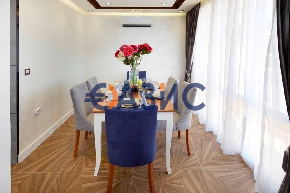 Продава се Тристаен апартамент в Свети Влас - 119 кв.м за 3752 €/кв.м - Снимка #12