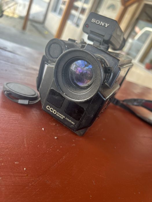 Продавам стара камера