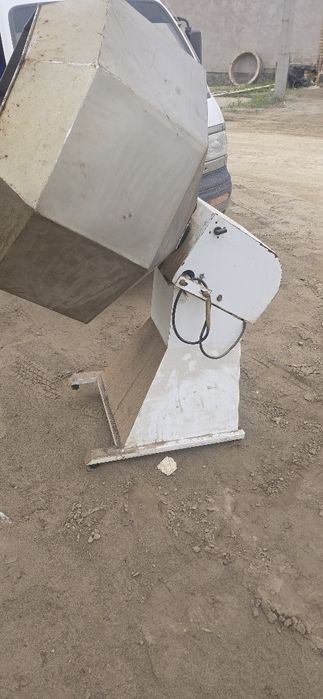 Сухарик.чипс учун б