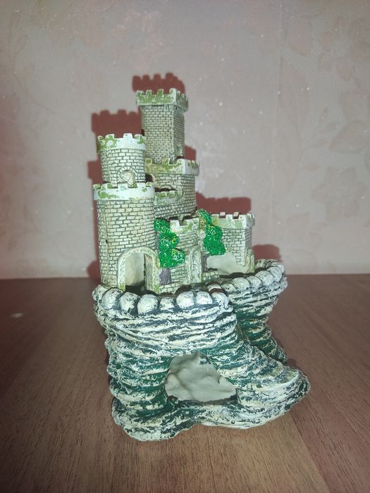 Декор в аквариум.