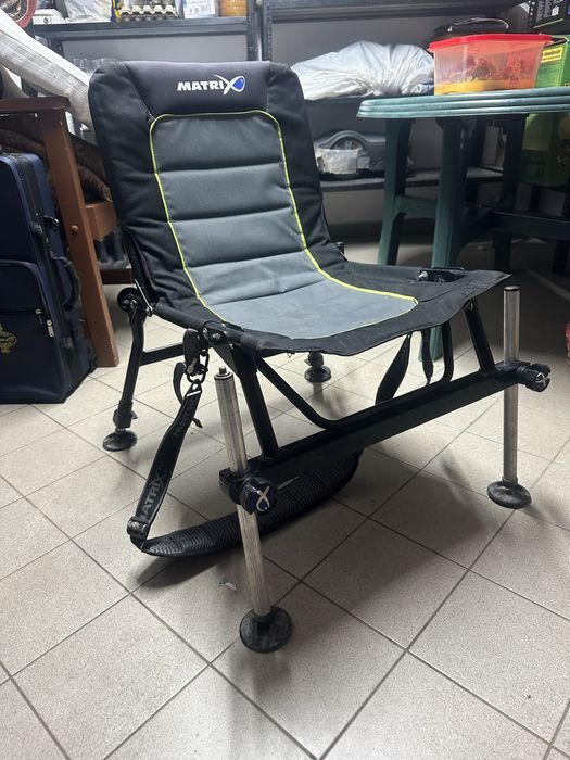 Vand scaun de pescuit feeder  Matrix