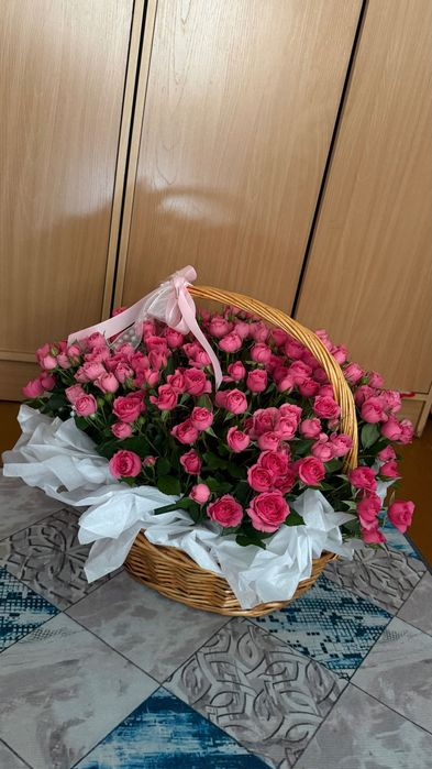 Цветы кустовые розы