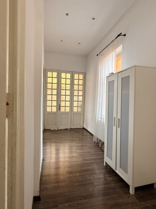 Apartament 3 camere in vila interbelica