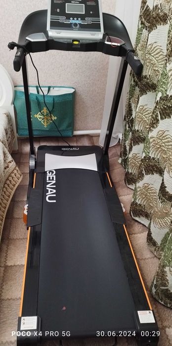 Новая беговая дорожка