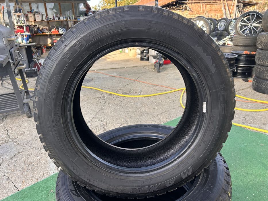 4 зимни гуми 215 60 16 presa suv maxxis 9мм  за сняг и лед