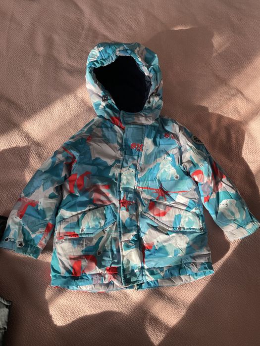 Продам детский зимний костюм (рост 92)