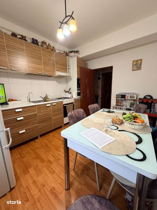 Apartament 2 camere decomandat cu boxa si parcare, Ford