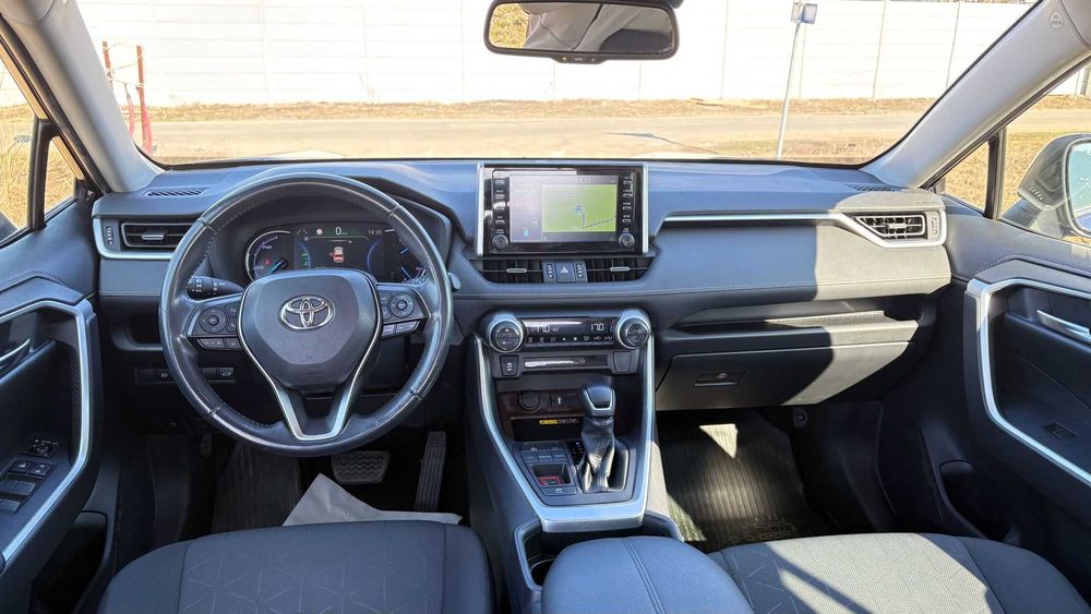 Toyota RAV4 Hybrid, proprietar, garantie Toyota