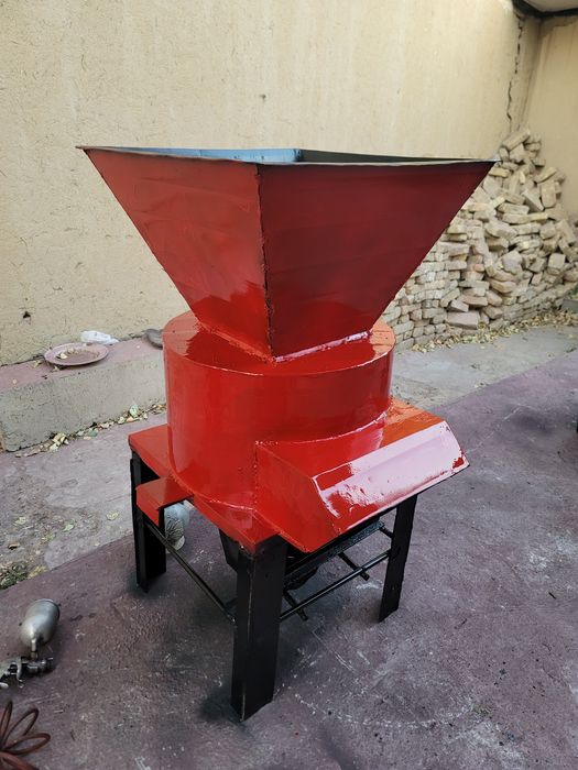 DRABILKA STANOKLAR SOTILADI

220 voltdan 170 voltgacha ishlaydi

Yangi