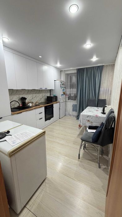 Продам 2 ух комнатную квартиру