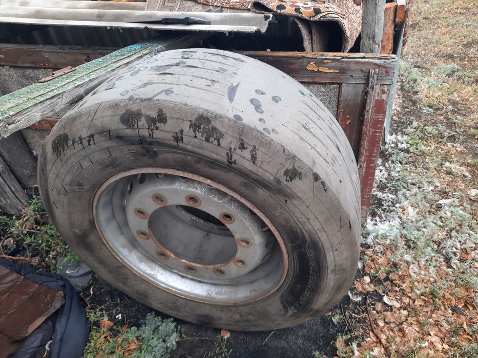 Колесо в сборе  от фуры