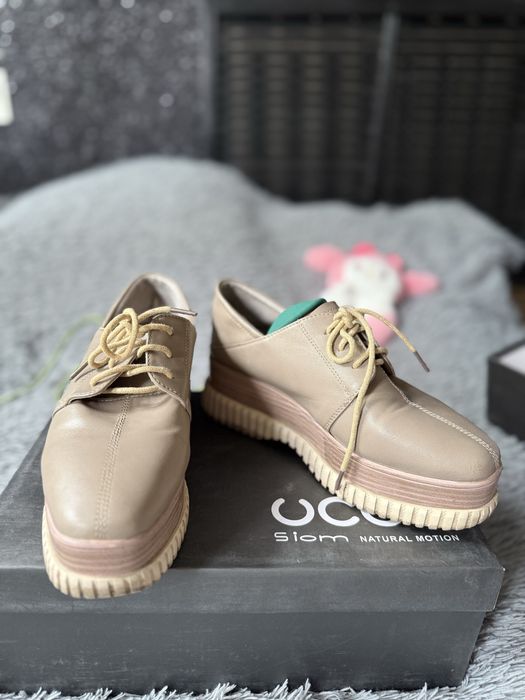 Продаю туфли/зимние/лоферы